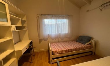 Casa en alquiler con muebles  en barrio La Casualidad, Pilar