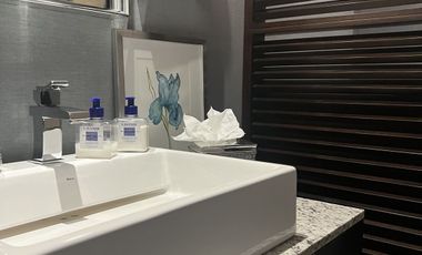 RESIDENCIA EN VENTA EN CUMBRES DE SANTA FE