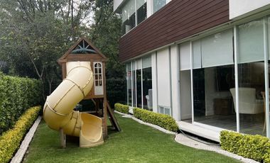 RESIDENCIA EN VENTA EN CUMBRES DE SANTA FE