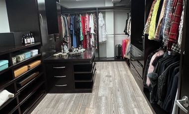 RESIDENCIA EN VENTA EN CUMBRES DE SANTA FE