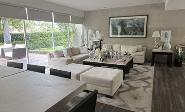 RESIDENCIA EN VENTA EN CUMBRES DE SANTA FE