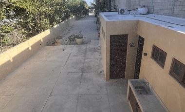 Casa en venta en la PLAYA DE CHELEM, Chelém Yucatán.