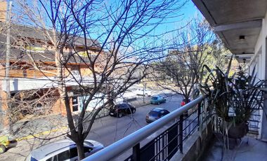 Venta Departamento de 3 ambientes en Olivos