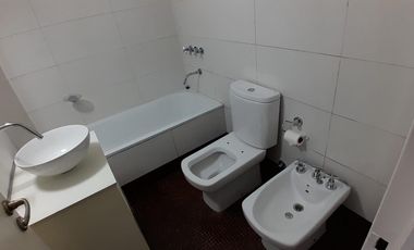 Venta Departamento de 3 ambientes en Olivos