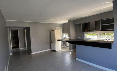 Venta Departamento de 3 ambientes en Olivos