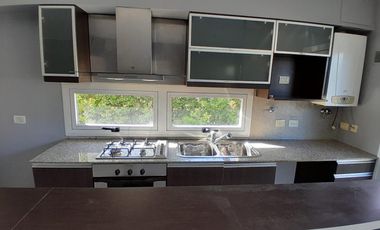 Venta Departamento de 3 ambientes en Olivos