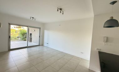 Departamento en Alquiler en  Lago Escondido, Nordelta