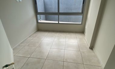 Departamento 2 dorm c/ balcón y cochera opc. en  Gral Paz
