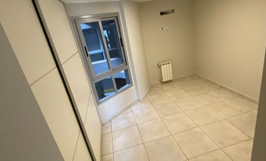 Departamento 2 dorm c/ balcón y cochera opc. en  Gral Paz
