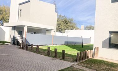 PH - Villa Allende