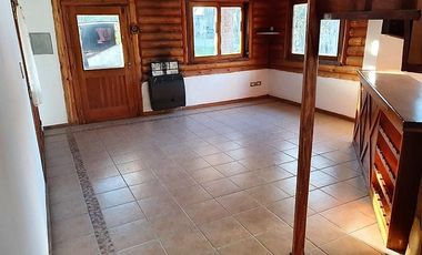 Casa en alquiler - 5 dormitorios 3 baños - Haras del Sur I, La Plata
