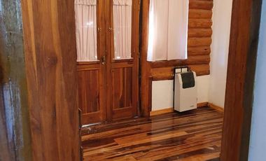Casa en alquiler - 5 dormitorios 3 baños - Haras del Sur I, La Plata