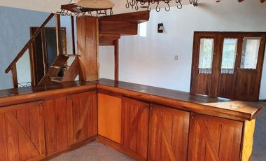Casa en alquiler - 5 dormitorios 3 baños - Haras del Sur I, La Plata