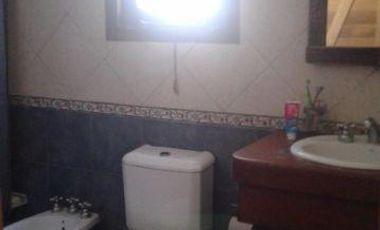 Casa en alquiler - 5 dormitorios 3 baños - Haras del Sur I, La Plata