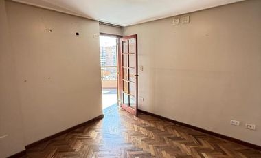 Departamento de categoría de 2 dormitorios + dependencia en 25 de Mayo al 600, Barrio Norte