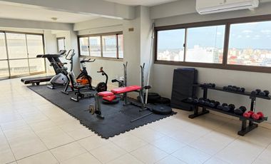 Departamento de categoría de 2 dormitorios + dependencia en 25 de Mayo al 600, Barrio Norte