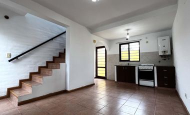 Dúplex de 1 dormitorio en  Chijra