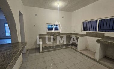 CASA EN RENTA EN AVENIDA PRINCIPAL COL. MORELOS