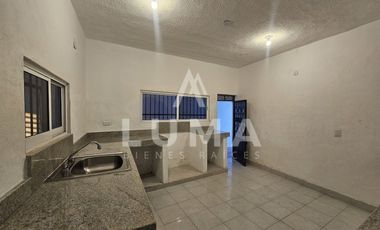 CASA EN RENTA EN AVENIDA PRINCIPAL COL. MORELOS