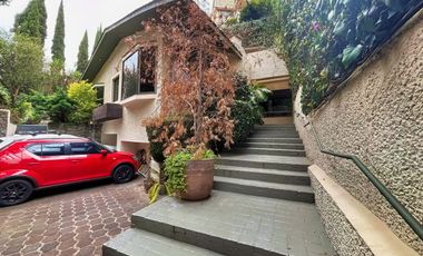 Casa en Venta en Bosques de la Lomas (m2c350)