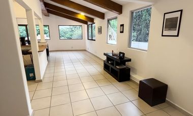 Casa en Venta en Bosques de la Lomas (m2c350)