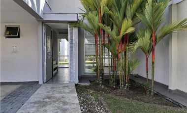 RENTA CASA CONJUNTO CERRADO