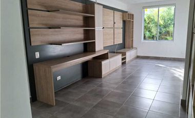 RENTA CASA CONJUNTO CERRADO