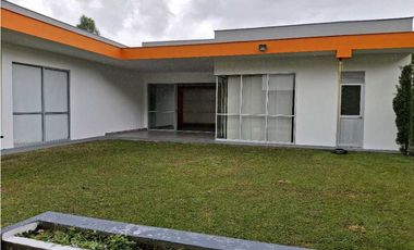 RENTA CASA CONJUNTO CERRADO