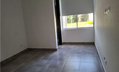RENTA CASA CONJUNTO CERRADO