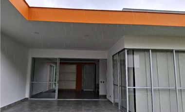 RENTA CASA CONJUNTO CERRADO