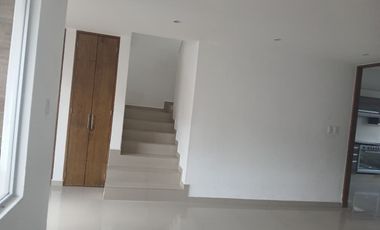 Casa en Renta en Lago de Guadalupe RBL605.