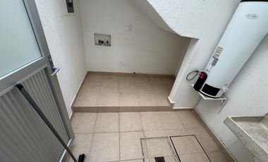 Casa en Renta en Lago de Guadalupe RBL605.