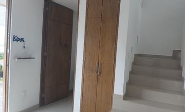 Casa en Renta en Lago de Guadalupe RBL605.