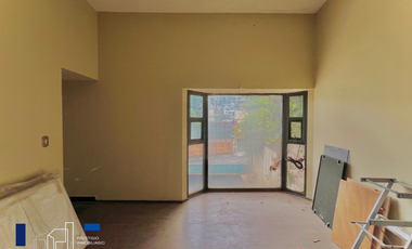 VENTA DE CASA EN LOMAS DE TECAMACHALCO CON JARDÍN