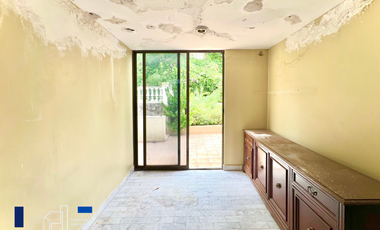 VENTA DE CASA EN LOMAS DE TECAMACHALCO CON JARDÍN