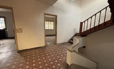 CASA EN VENTA PARA REMODELAR EN COL. SANTA MARÍA LA RIBERA