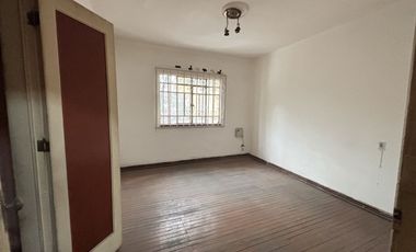 CASA EN VENTA PARA REMODELAR EN COL. SANTA MARÍA LA RIBERA