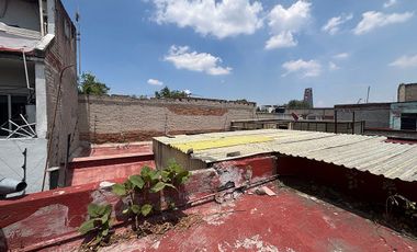 CASA EN VENTA PARA REMODELAR EN COL. SANTA MARÍA LA RIBERA