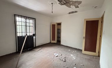CASA EN VENTA PARA REMODELAR EN COL. SANTA MARÍA LA RIBERA