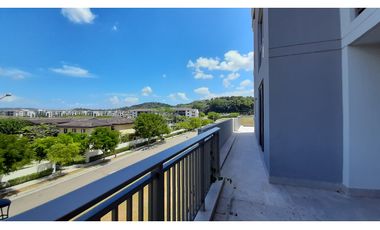 Alquilo Apartamento con Terraza en Explora, Panamá Pacífico.