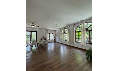 OBARRIO /CASA EN VENTA/COMERCIAL