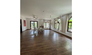 OBARRIO /CASA EN VENTA/COMERCIAL