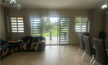 ALTOS DE PANAMA / 425M / 4 HABITACION / 3 NIVEL / LINEA BLANCA /J