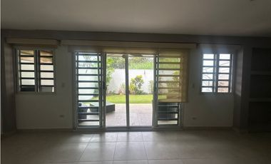 ALTOS DE PANAMA / 425M / 4 HABITACION / 3 NIVEL / LINEA BLANCA /J