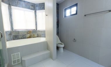 VENTA DE CASA EN COSTA SUR PH EL DORAL.
