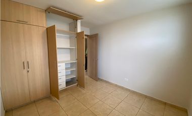 BRISAS DEL GOLF / 262M / 3 HABITACION / TERRAZA / 2 PARKIN