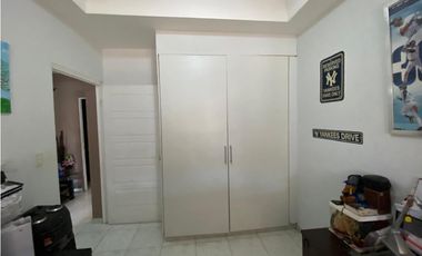 SAN ANTONIO / 250M / 3 HABITACION / TERRAZA / DEPOSITO /JC