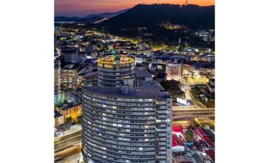 AVE BALBOA / OFICINA /  PH BAY VIEW / 52M / PISO ALTO / BALCON