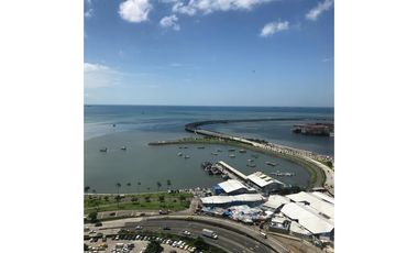 AVE BALBOA / OFICINA /  PH BAY VIEW / 52M / PISO ALTO / BALCON