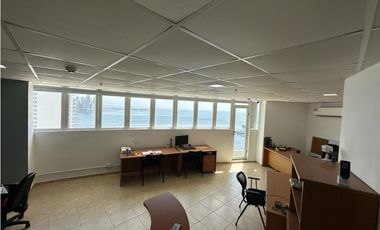 AVE BALBOA / OFICINA /  PH BAY VIEW / 52M / PISO ALTO / BALCON